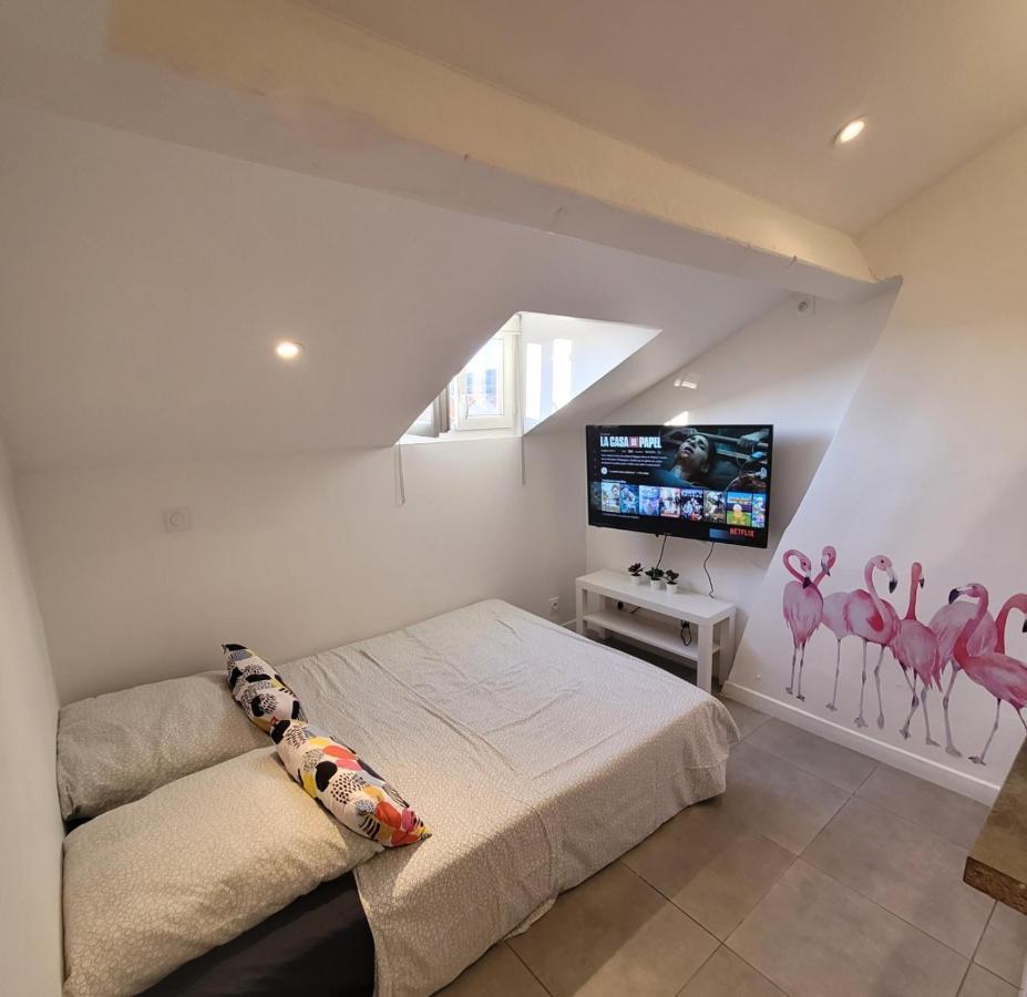 Apartmán Studette Independante Hyeres Gare Particulier Exteriér fotografie