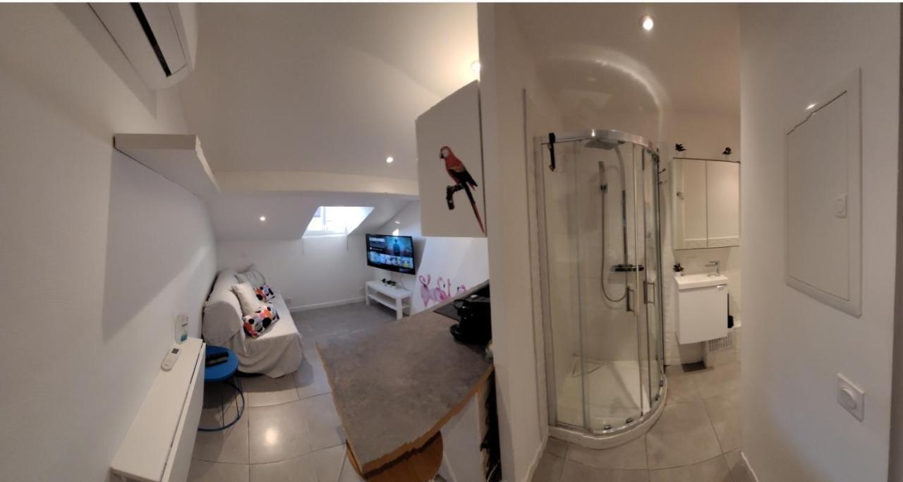 Apartmán Studette Independante Hyeres Gare Particulier Exteriér fotografie